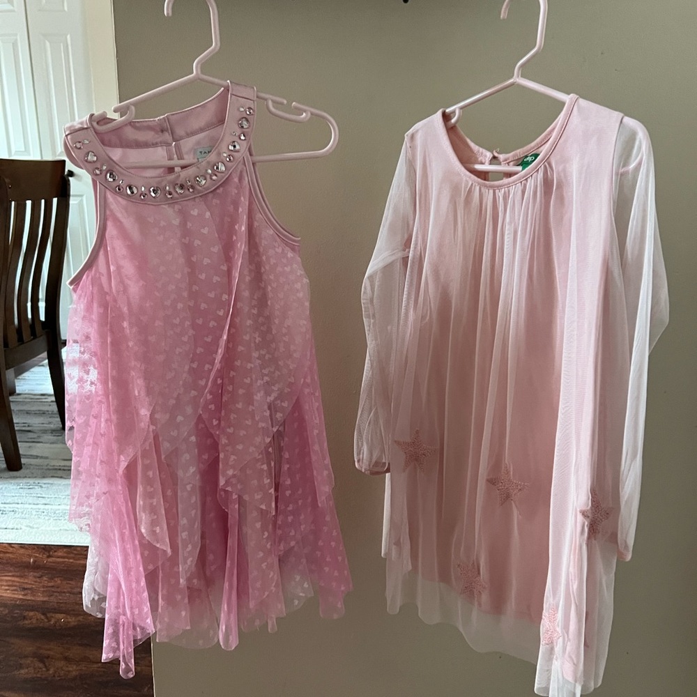 Two pink dresses, 5